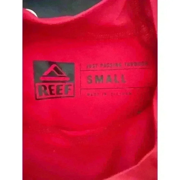 REEF Logo Rash Guard Size-Adult Small - Picture 3 of 4